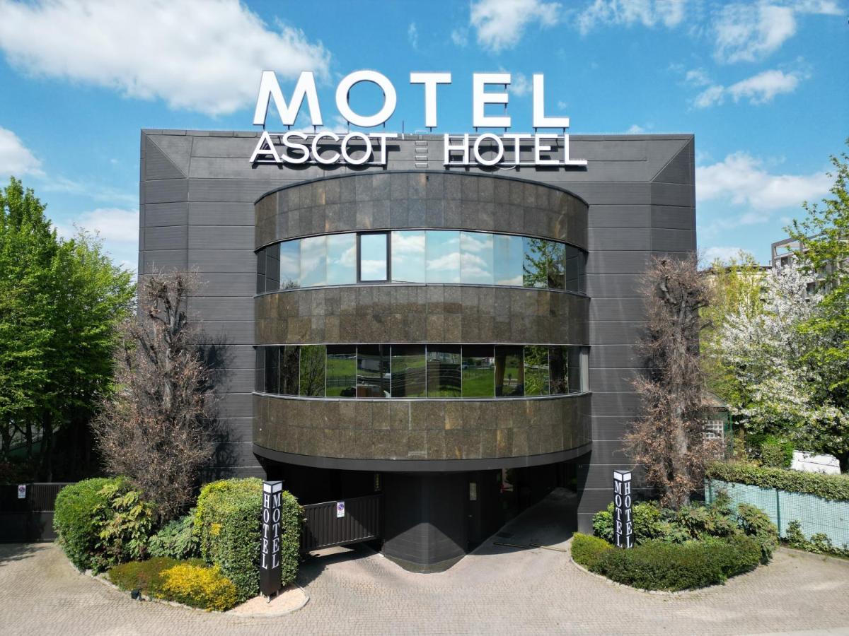 Hotel Motel Ascot ลิสโซเน ภายนอก รูปภาพ
